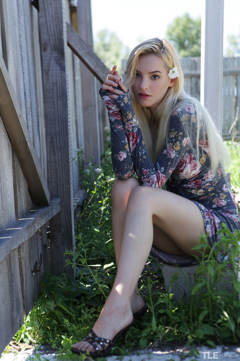 Александра